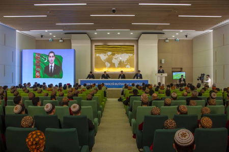 Aşgabatda «Arkadag» futbol kluby – türkmen futbolynyň buýsanjy we geljegi» atly mediaforum geçirildi